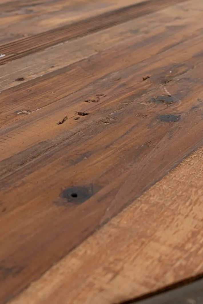 Bizzotto Carrelli Ed Espositori>ESPOSITORE IN LEGNO CON RUOTE