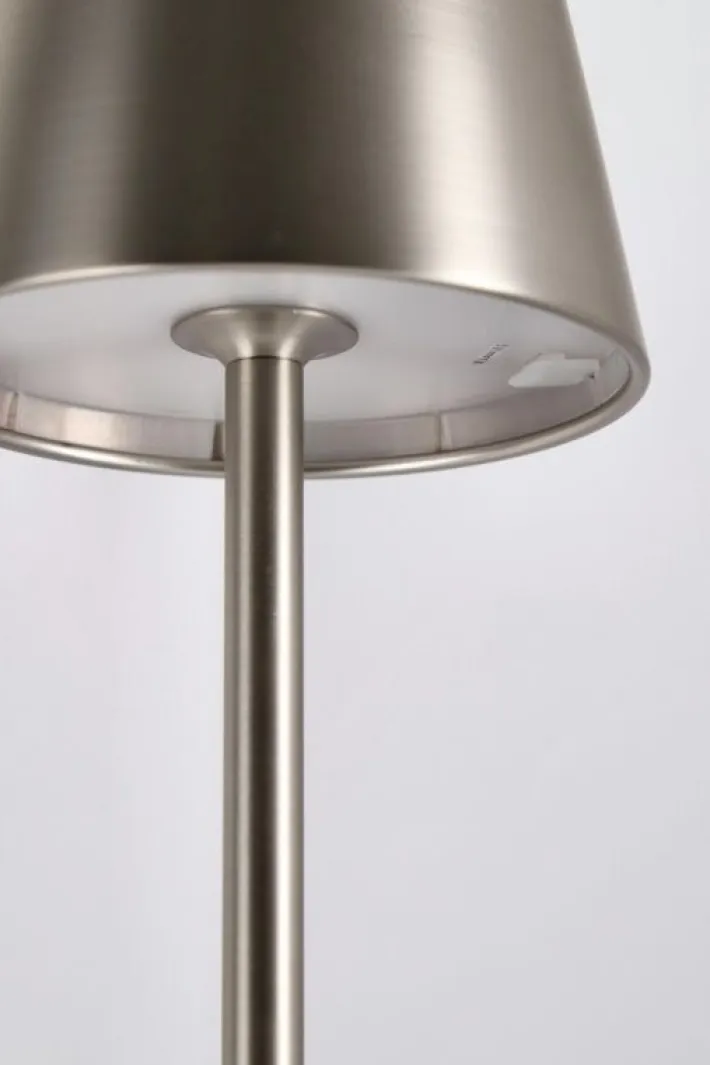 Bizzotto Illuminazione>PIANTANA LED ETNA ARGENTO H115