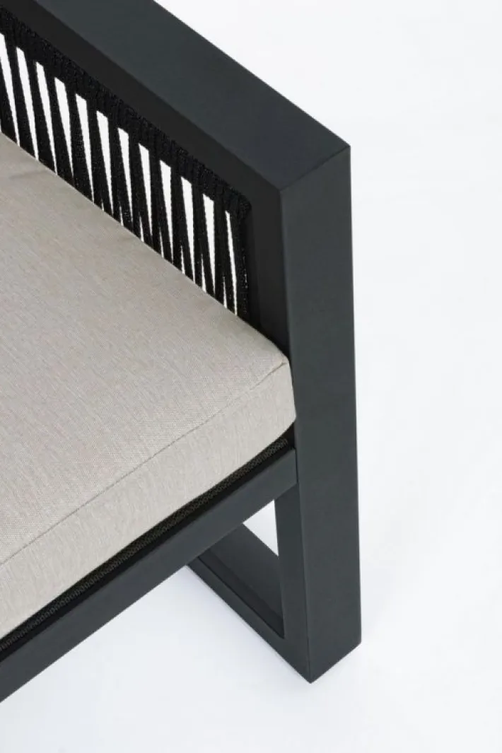 Bizzotto Salotti Completi>SALOTTO IN ALLUMINIO ANTRACITE LH32 - CAPTIVA