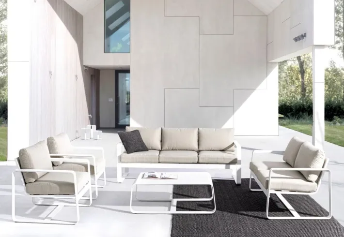 Bizzotto Tavolini>TAVOLINO IN ALLUMINIO BIANCO YK11 - MERRIGAN