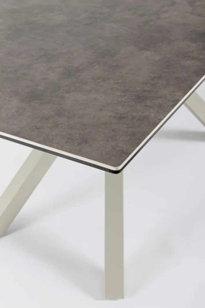 Bizzotto Tavoli>TAVOLO CON PIANO IN CERAMICA TORTORA - SEAN
