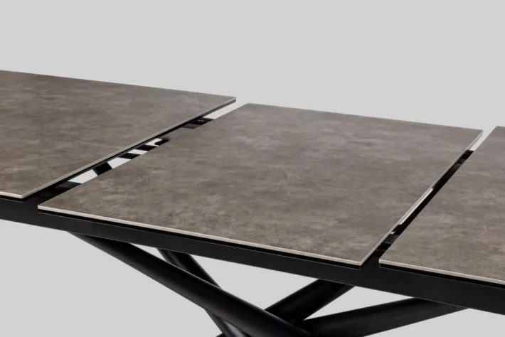 Bizzotto Tavoli>TAVOLO CON PIANO IN CERAMICA - SEYFERT