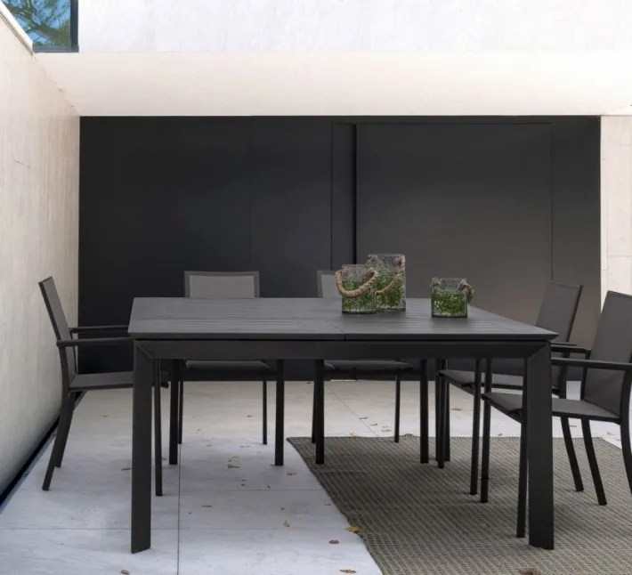 Bizzotto Tavoli>TAVOLO IN ALLUMINIO 110/160X160 ANTRACITE CX23 - KONNOR